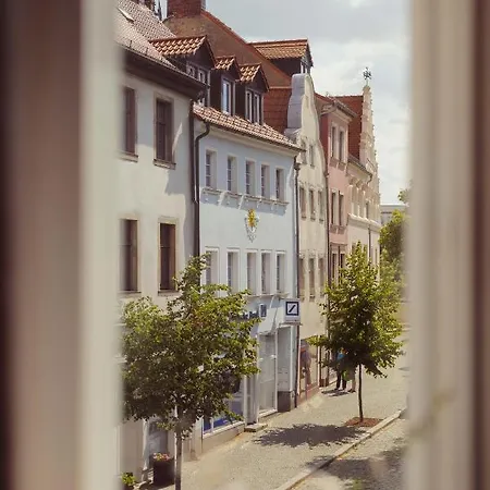 Appartamento Exklusive Arthur In Zentraler Bestlage Von Zeitz! Vollausgestattet, Fahrstuhl, Magenta-tv, Highspeed Wlan Zeitz