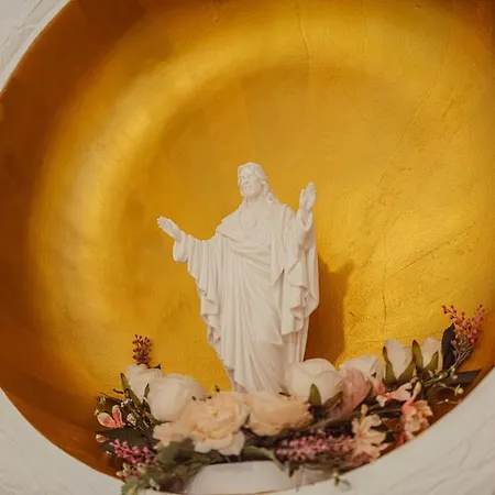 Exklusive Arthur In Zentraler Bestlage Von Zeitz! Vollausgestattet, Fahrstuhl, Magenta-tv, Highspeed Wlan Zeitz