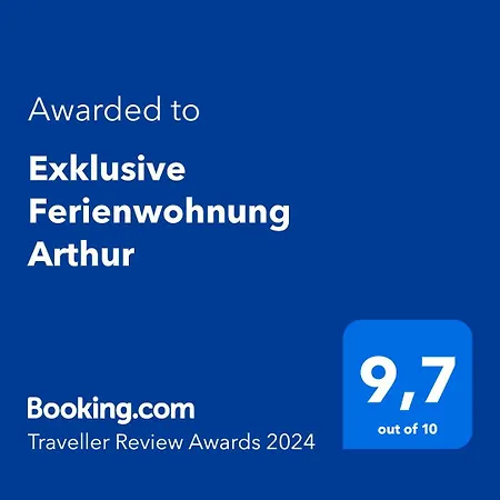 Exklusive Arthur In Zentraler Bestlage Von Zeitz! Vollausgestattet, Fahrstuhl, Magenta-tv, Highspeed Wlan, Eigener Parkplatz Lägenhet *