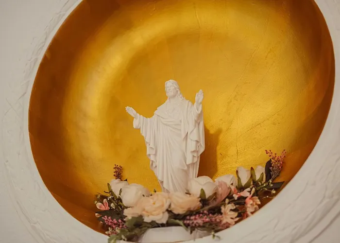 Exklusive Arthur In Zentraler Bestlage Von Zeitz! Vollausgestattet, Fahrstuhl, Magenta-tv, Highspeed Wlan Zeitz